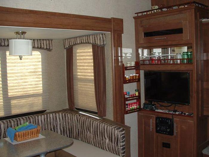 Used 2016 Forest River Wildcat Maxx 242RLX