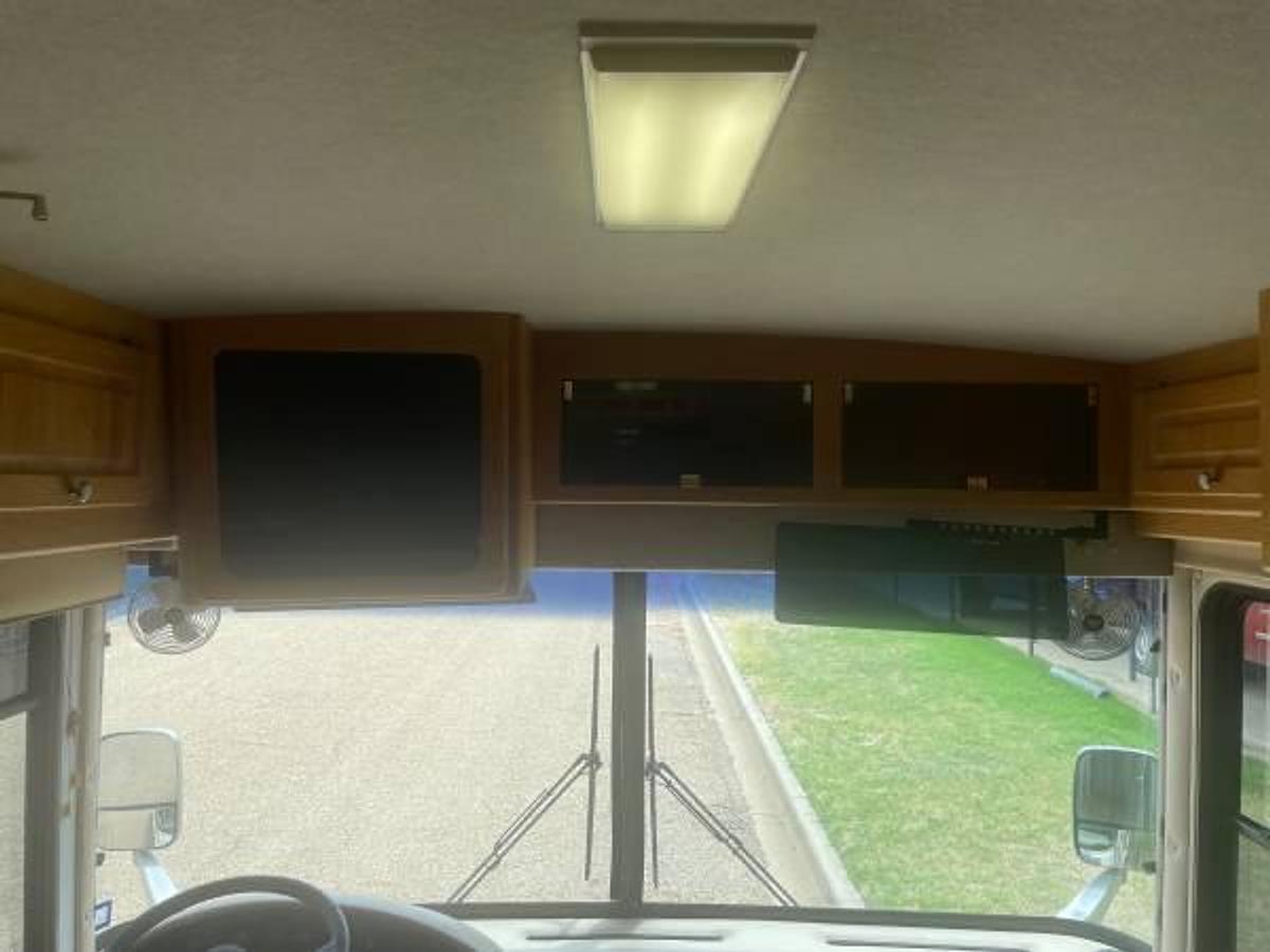 Used 1996 Foretravel U270 36' Class A Diesel Pusher