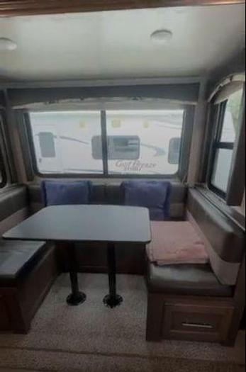 Used 2018 Keystone Cougar Half Ton West 25BHSWE