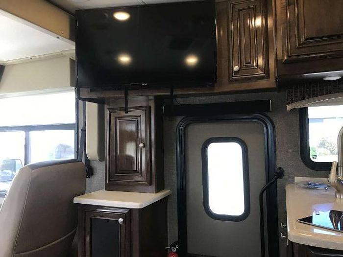 Used 2017 Thor Motor Coach Palazzo 36.1