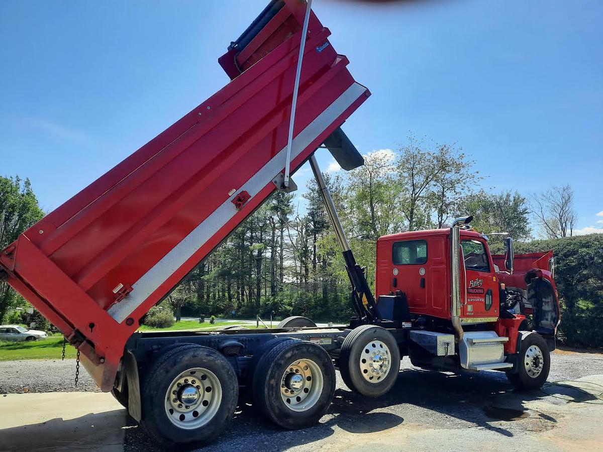 Used 2022 Western Star Tri-Axle Dump Truck