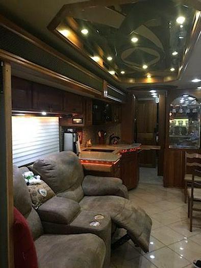 Used 2007 Fore Travel Phenix 45.