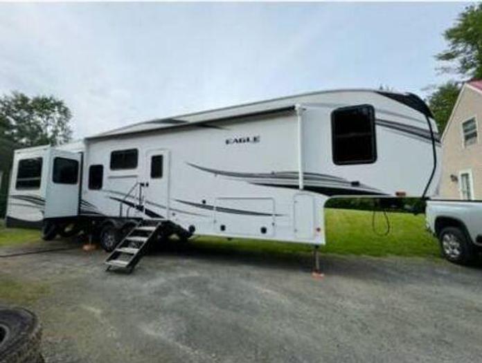 Used 2022 Jayco Eagle 335RDOK