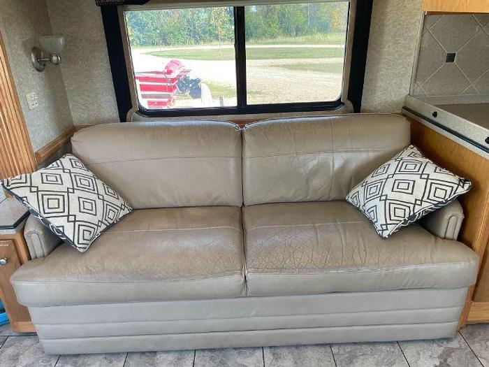 Used 2008 Newmar Dutch Star 4304