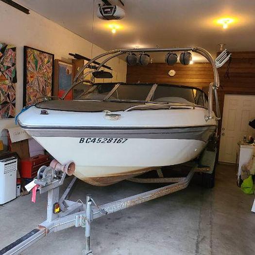Used 2001 Four Winns 180 Horizon Boat