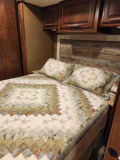 Used 2016 Coachmen Mirada 35LS