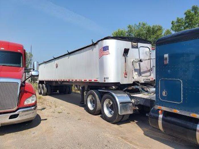 Used 2013 MAC Trailer