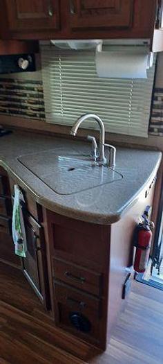 Used 2015 Jayco Greyhawk 31k