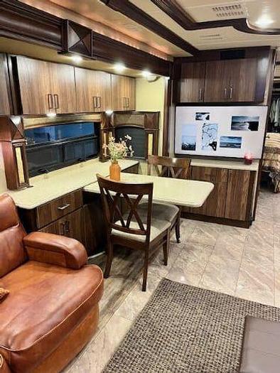 Used 2015 American Coach American Revolution 42T