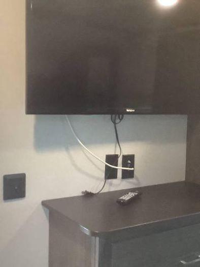 Used 2019 Forest River Wildwood Heritage Glen 272RL