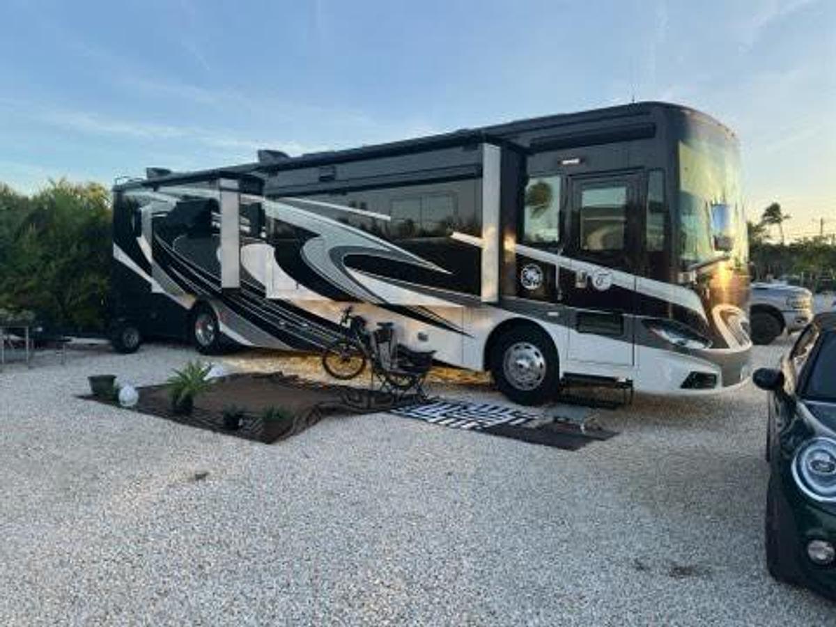 Used 2016 Tiffin Motorhomes Phaeton 40QBH Class A Motorhome