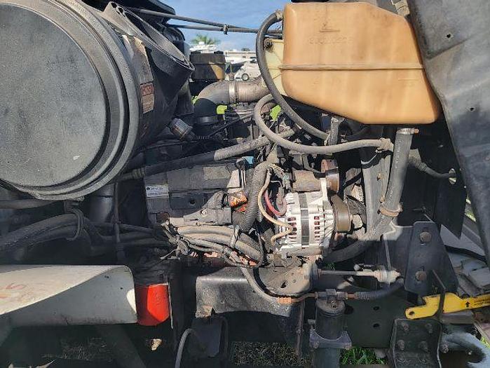 Used 1999 INTERNATIONAL 4700 Moving Van