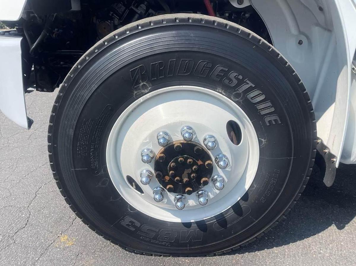 Used 2015 Freightliner M2 106 4x4 Boom