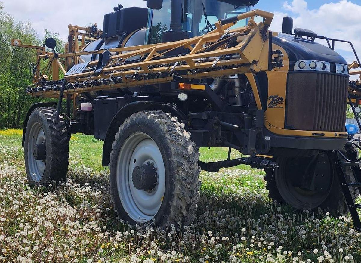 Used 2018 Rogator RG1300C