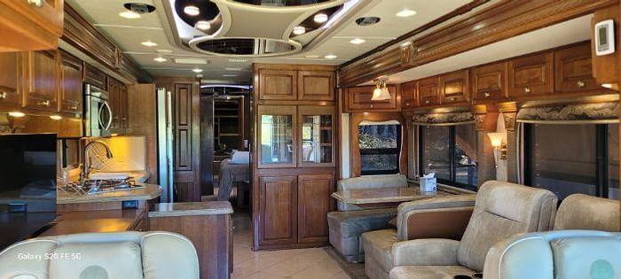 Used 2008 Holiday Rambler Navigator Bismark IV