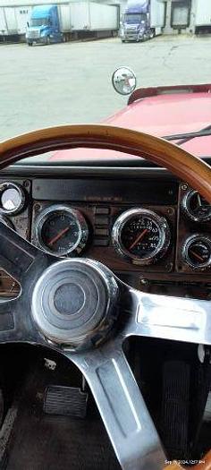 Used 2004 Freightliner Classic XL