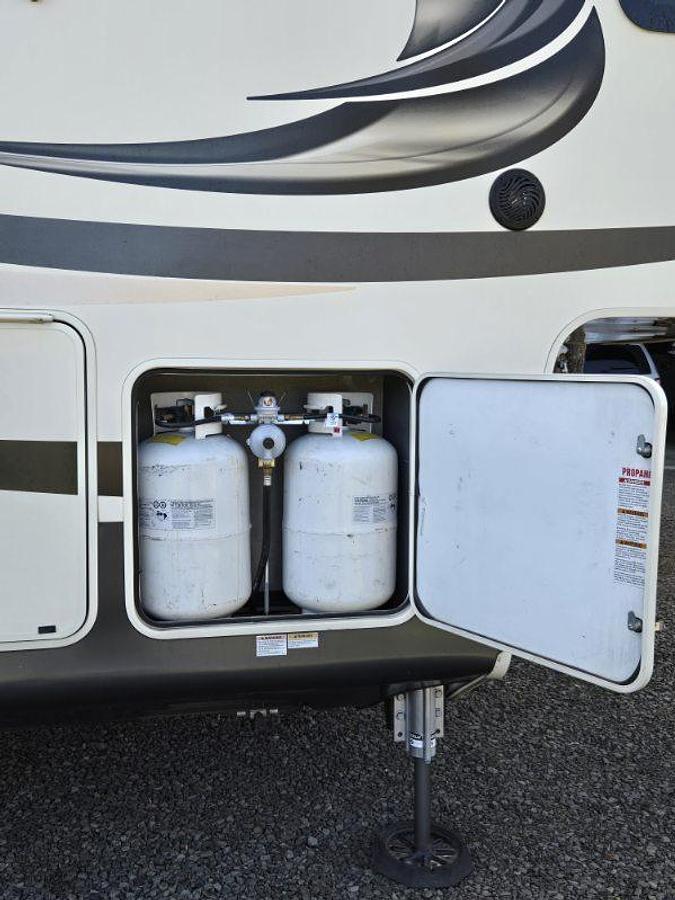 Used 2020 Forest River Cedar Creek Fifth Wheel – Luxury Residential-Style RV