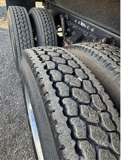 Used 2016 KENWORTH T880