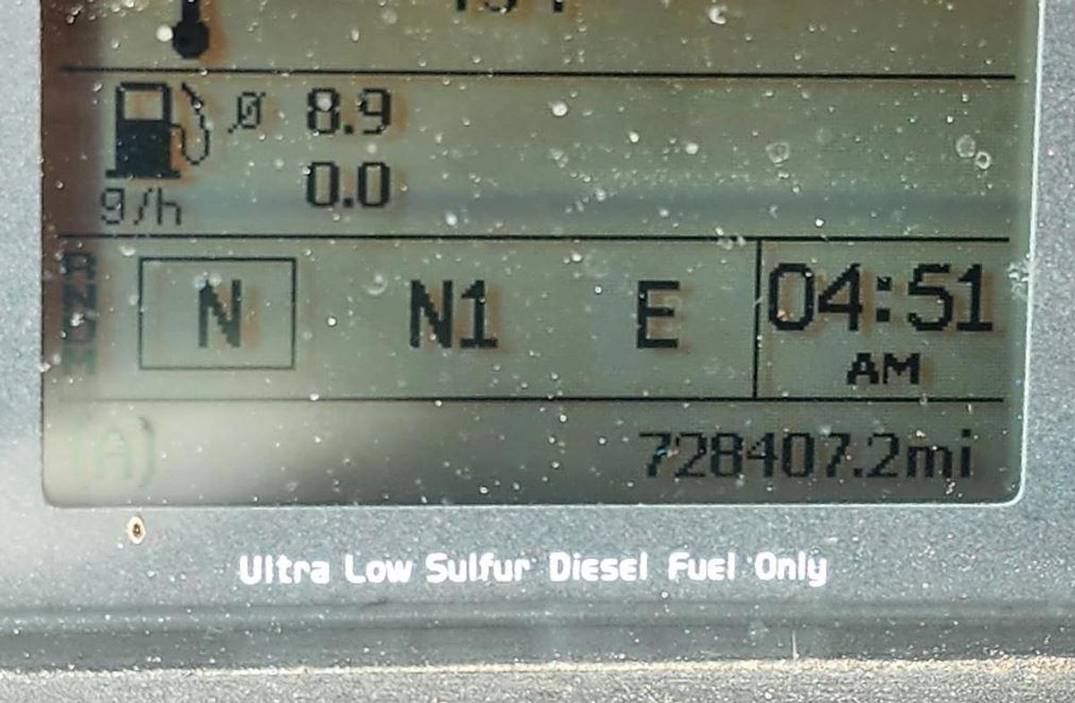 Used 2016 Volvo VNL64T860