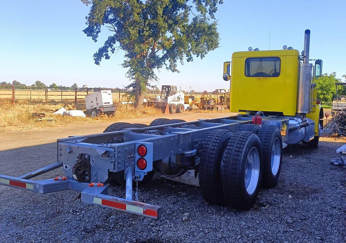 Used 1986 Peterbilt 359