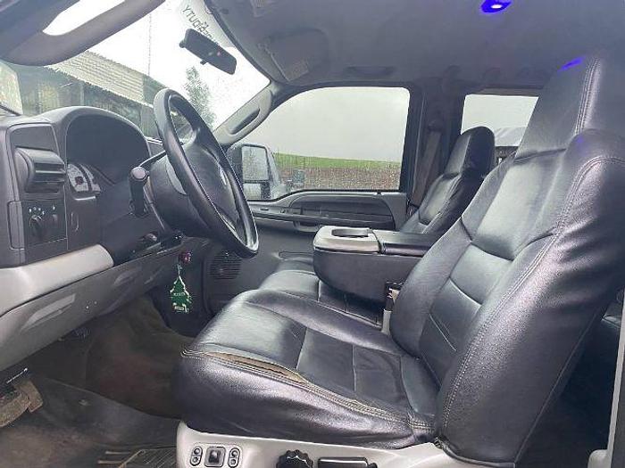 Used 2006 Ford F250 Lariat