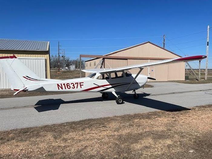 Used 1967 CESSNA 172D