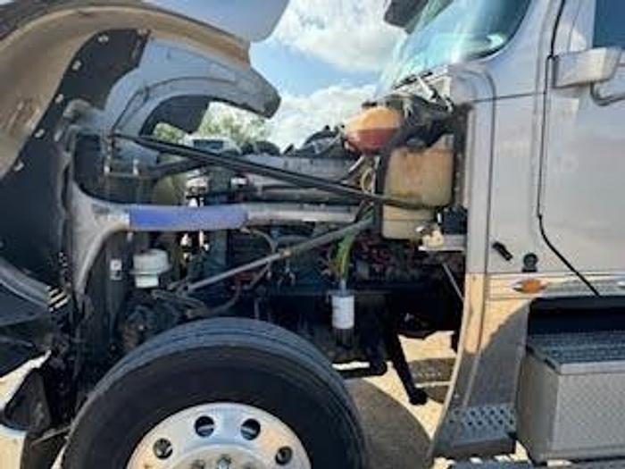 Used 2020 Freightliner Coronado