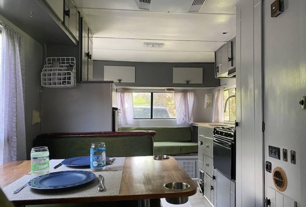 Used 1981 GMC Glendale 23' Class C Motorhome