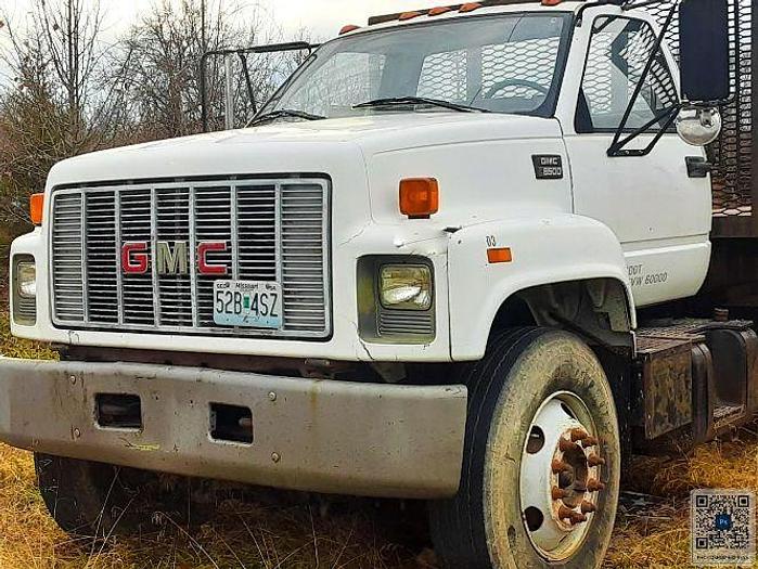 Used 1999 GMC C8500 Roll-Off Truss Delivery Truck