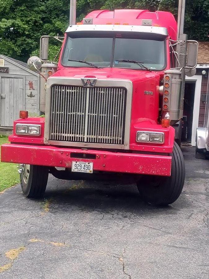 Used 2005 Western Star 4900