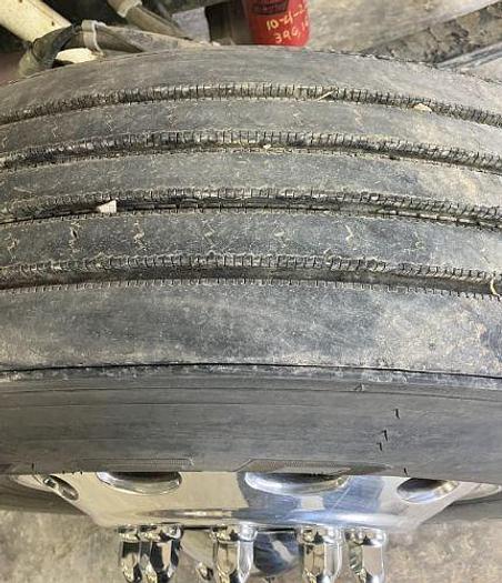 Used 2006 Peterbilt 335