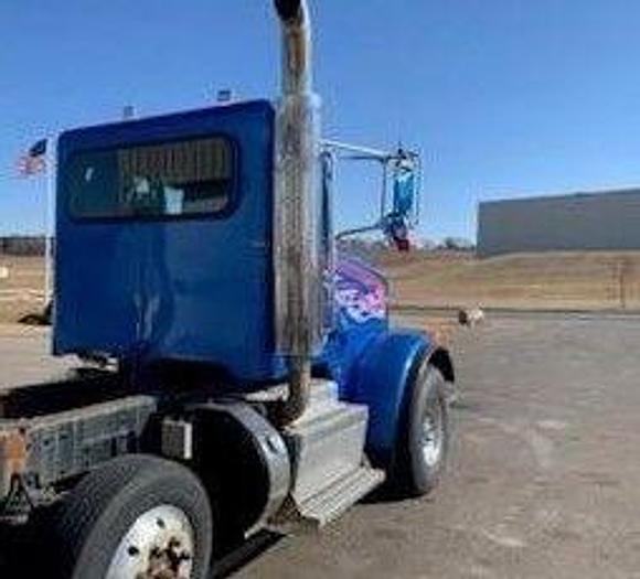 Used 2013 Peterbilt 367