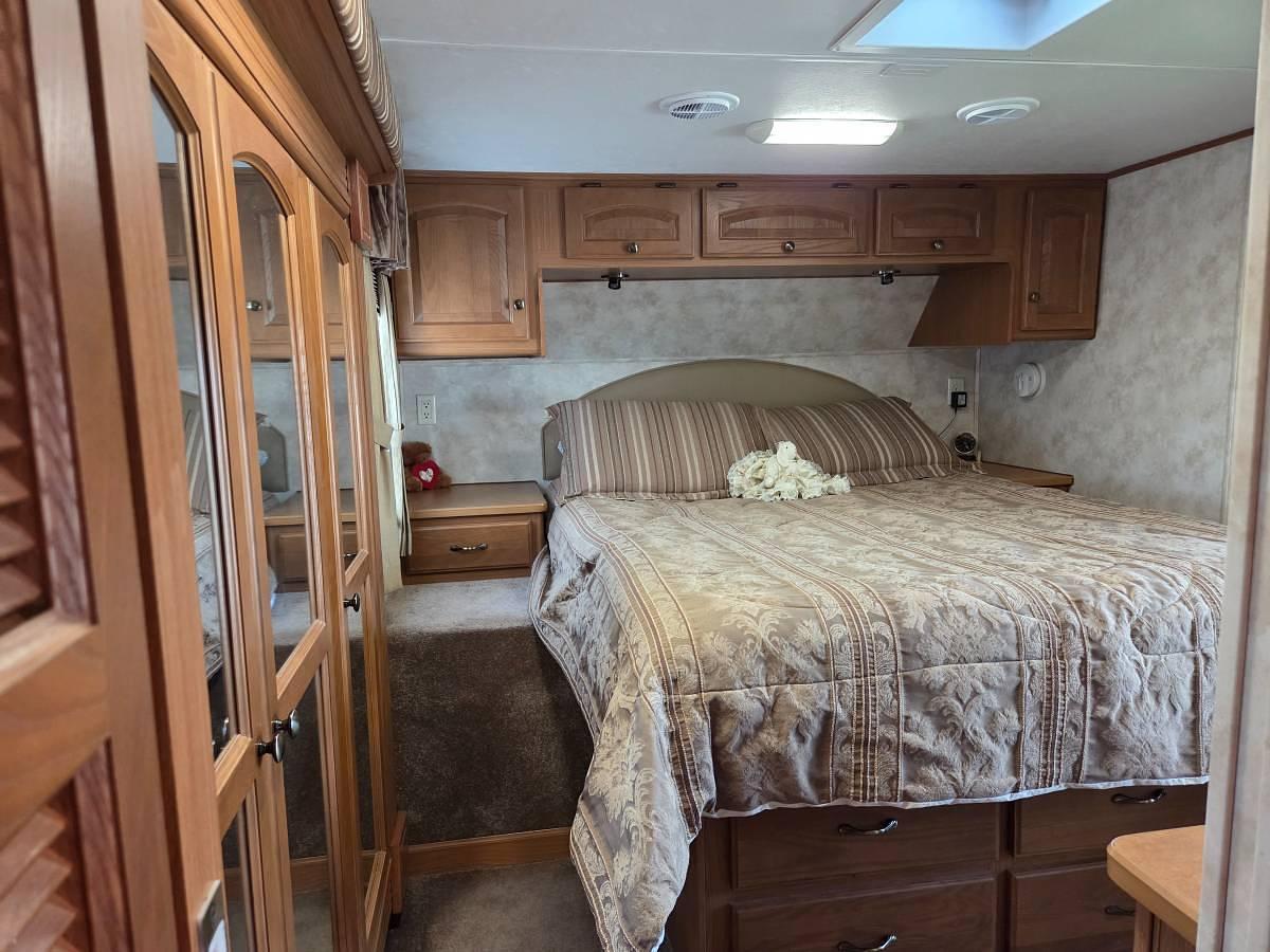 Used 2009 Glendale Titanium 30E35SA