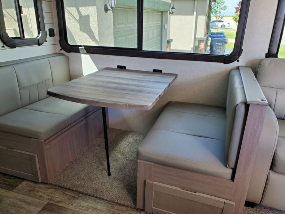 Used 2021 CrossRoads Sunset Trail 289QB