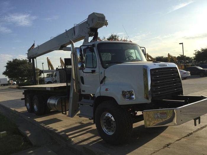 Used 2019 Freightliner 108SD With 2018 National 690E2