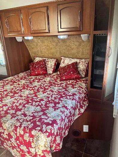 Used 2013 Forest River Coachmen Freedom Express 296 REDS