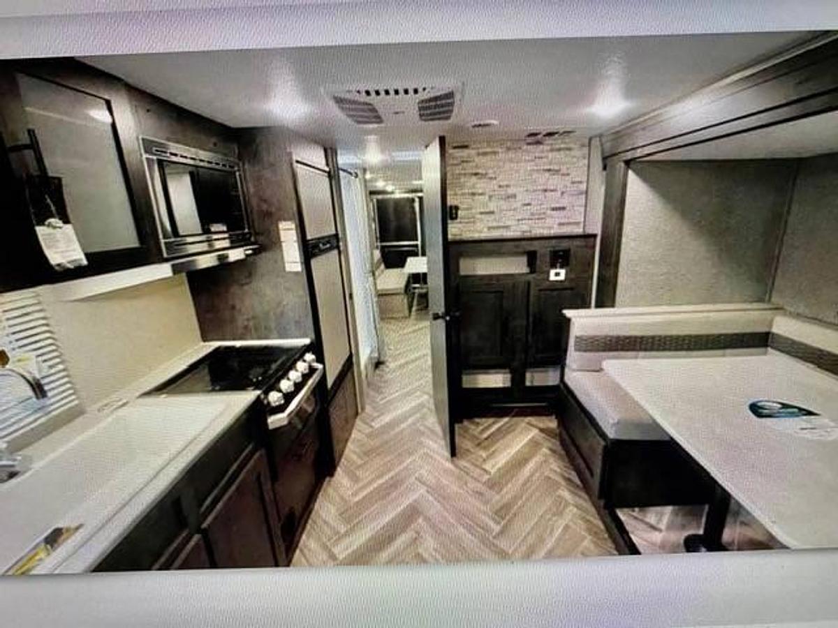 Used 2021 Forest River Ozark Ascent M-2700 THX Toy Hauler