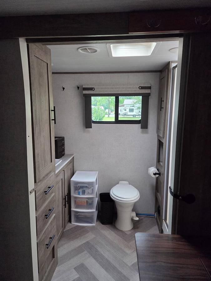 Used 2020 Forest River Salem Hemisphere 22RBHL