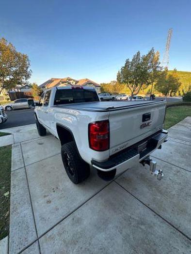 Used 2015 GMC Sierra 2500HD available WiFi Denali