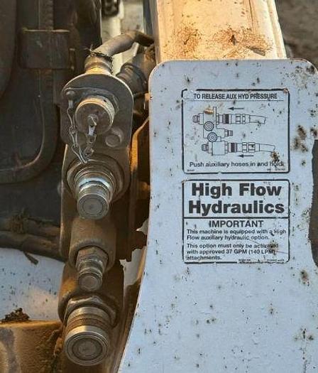 Used 2006 BOBCAT S300