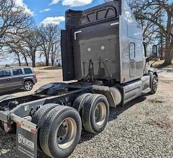 Used 2018 Peterbilt 579