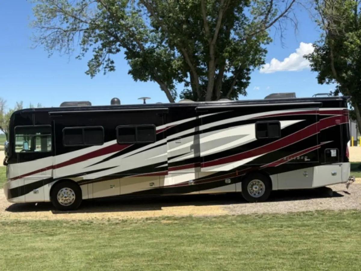 Used 2019 Tiffin Allegro Red 37PA