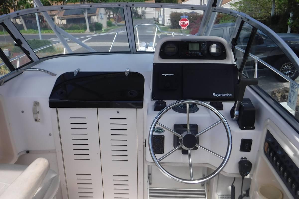 Used 2002 Grady White 228 Seafarer