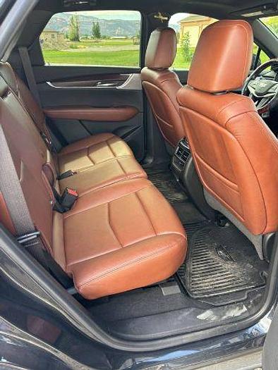 Used 2021 Cadillac XT5 FWD Premium Luxury