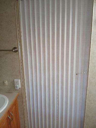 Used 2004 Four Winds Hurricane