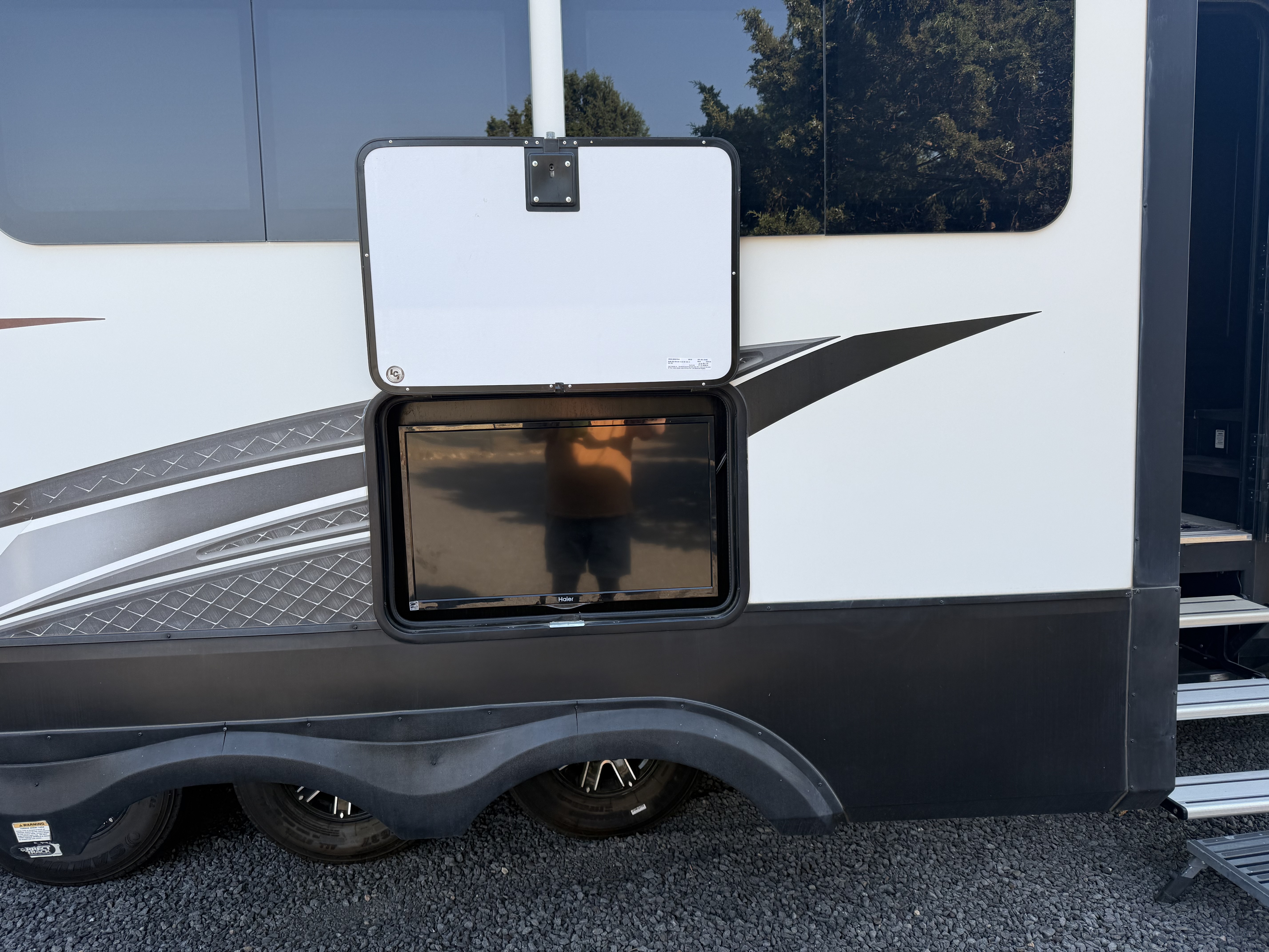 Used 2017 Grand Design Momentum 385th
