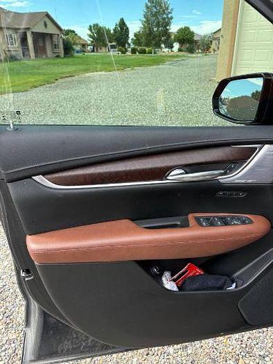 Used 2021 Cadillac XT5 FWD Premium Luxury