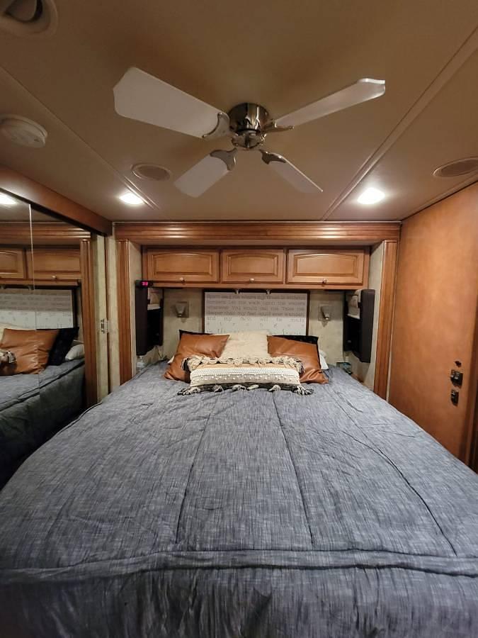 Used 2012 Winnebago Journey 40U Class A Motorhome