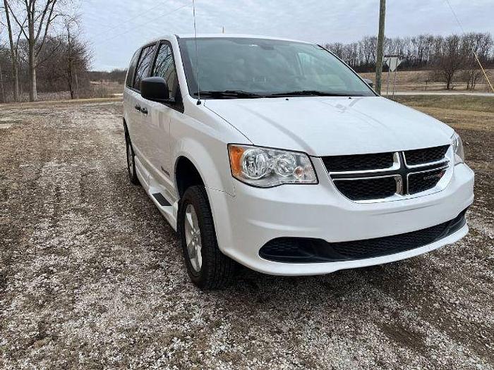 Used 2019 Dodge Grand Caravan SE 2019 Handicap Accessible van