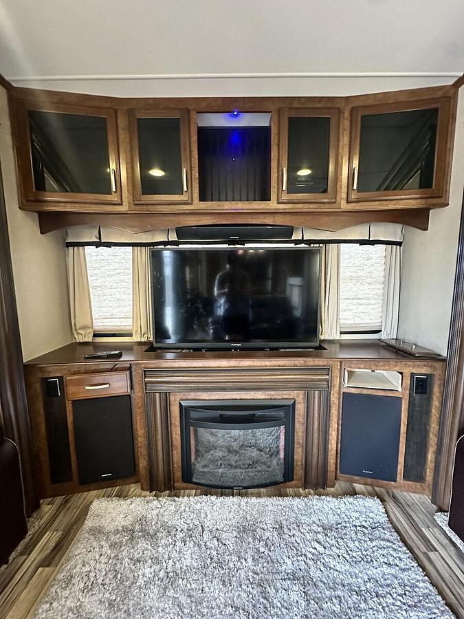 Used 2016 Grand Design Solitude 375RE